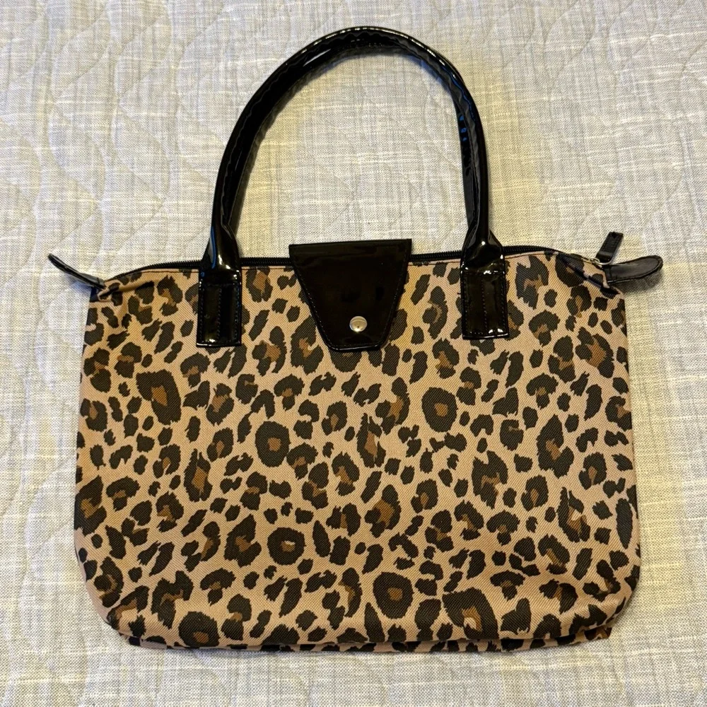 Leopard Print Tote Bag - Picture 1 of 4